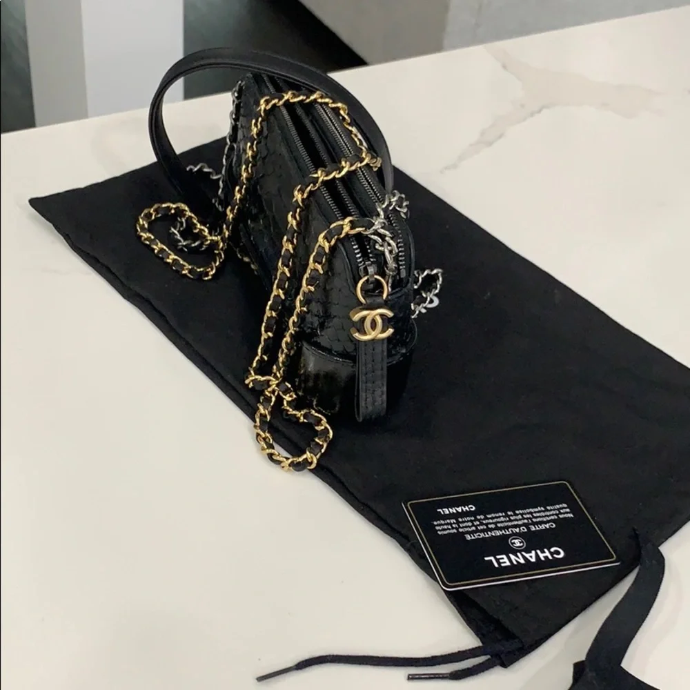 Chanel Gabriel bag black - Picture 1 of 11